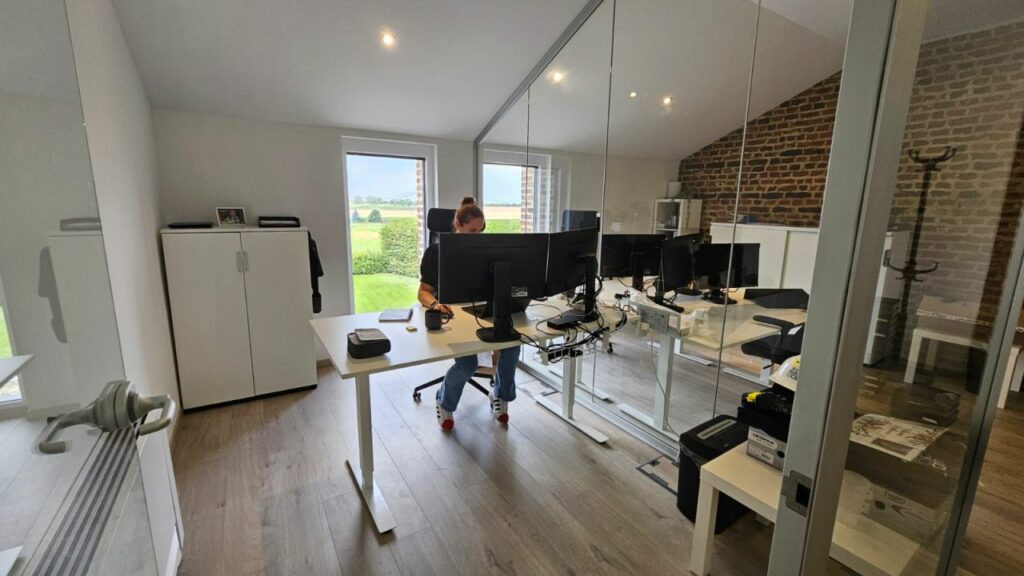 Photo de l'évolution des bureaux de B2C Engineering