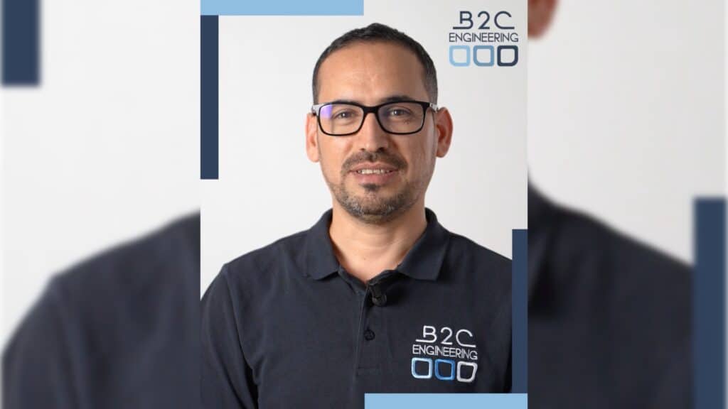 Portrait de Rabia, ingénieur projet au sein de l'agence B2C Engineering de Lyon.